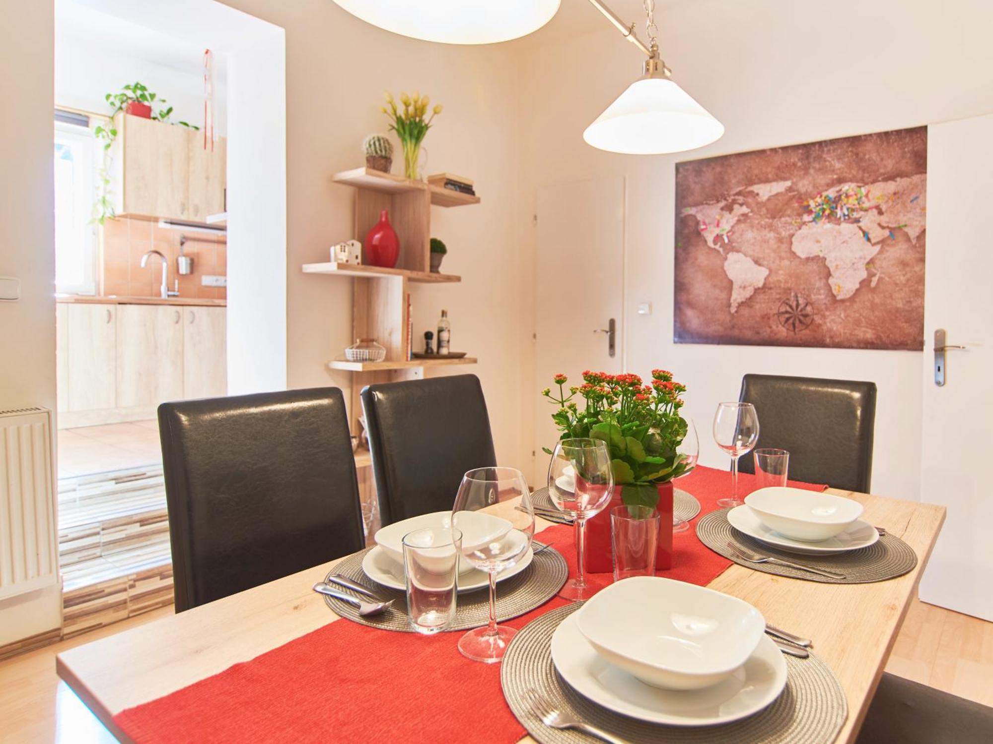 Cozy With Terrace Near Castle Apartment Prag
