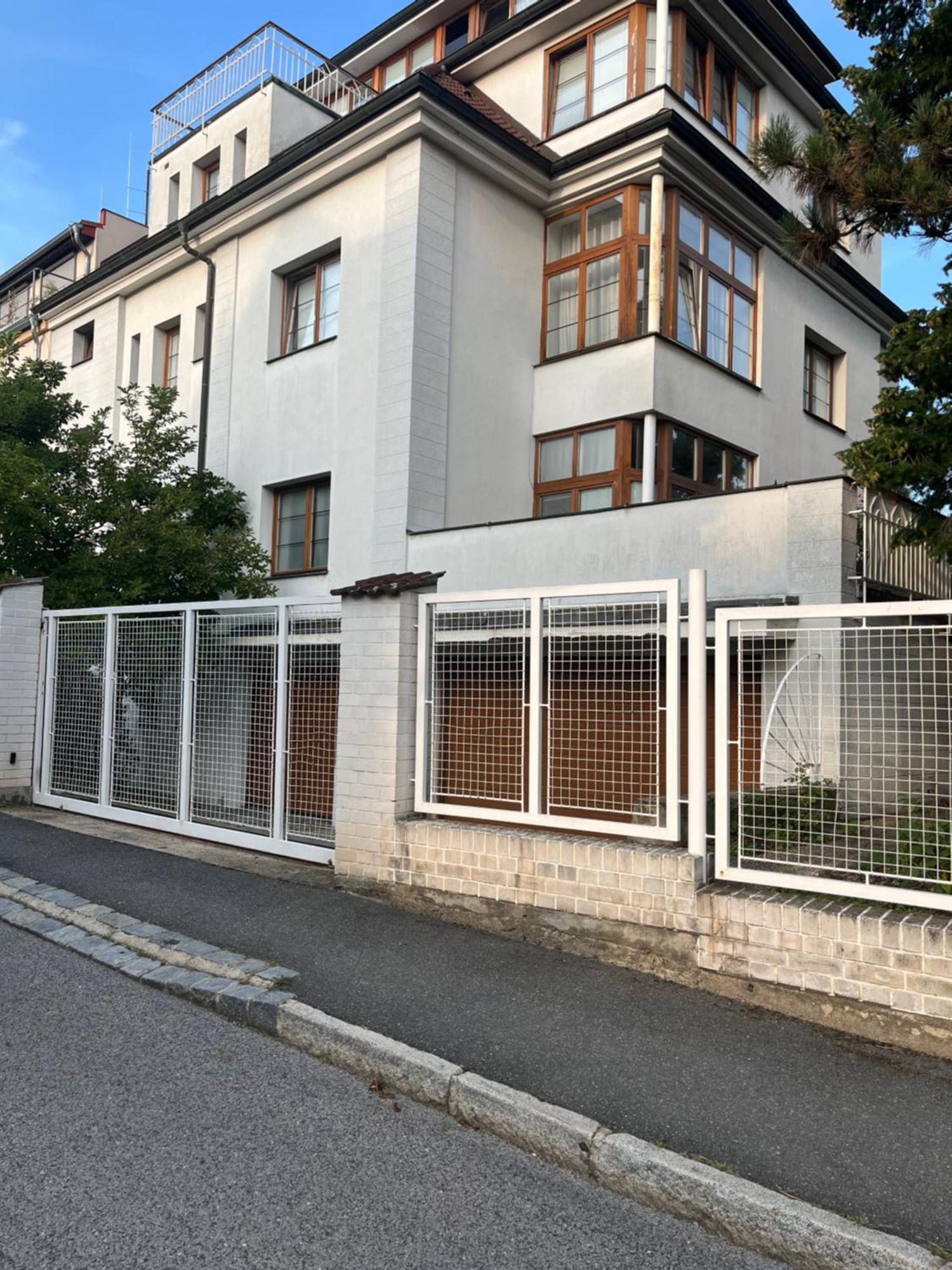 Sarka Apartment Prague