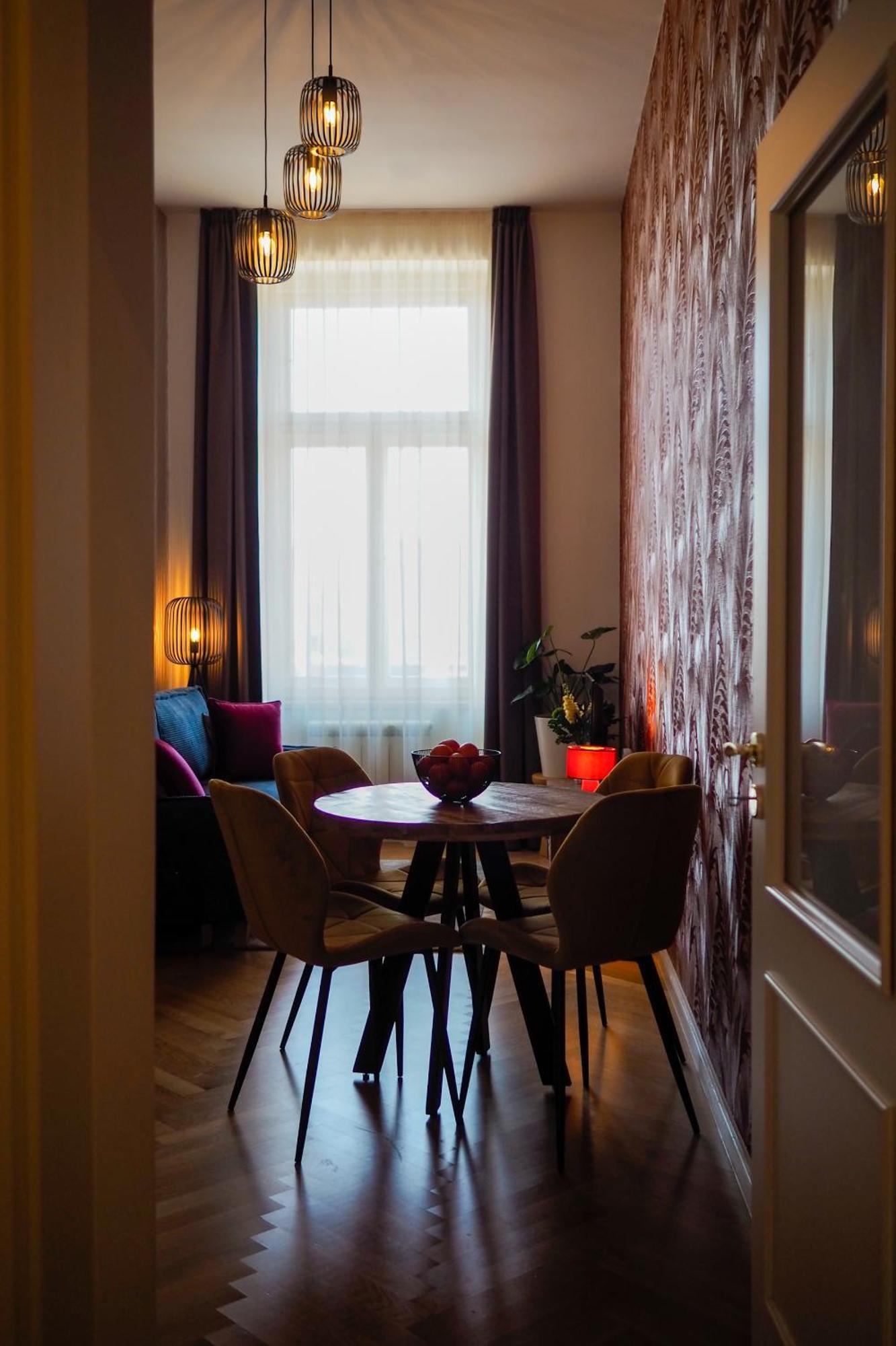 Lejlighedshotel Rasinovo Nabrezi - Riverside 4*