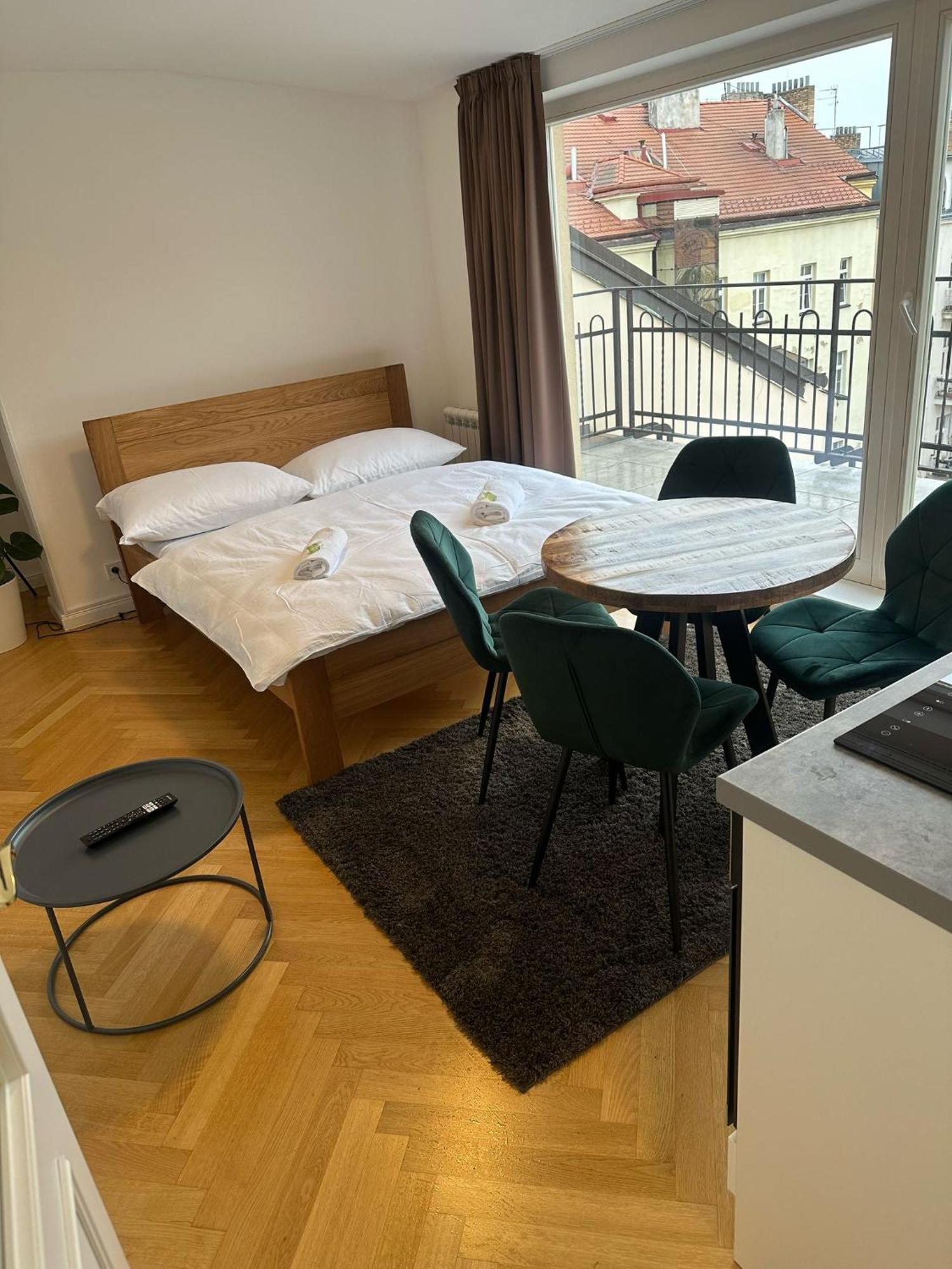 Lejlighedshotel Rasinovo Nabrezi - Riverside