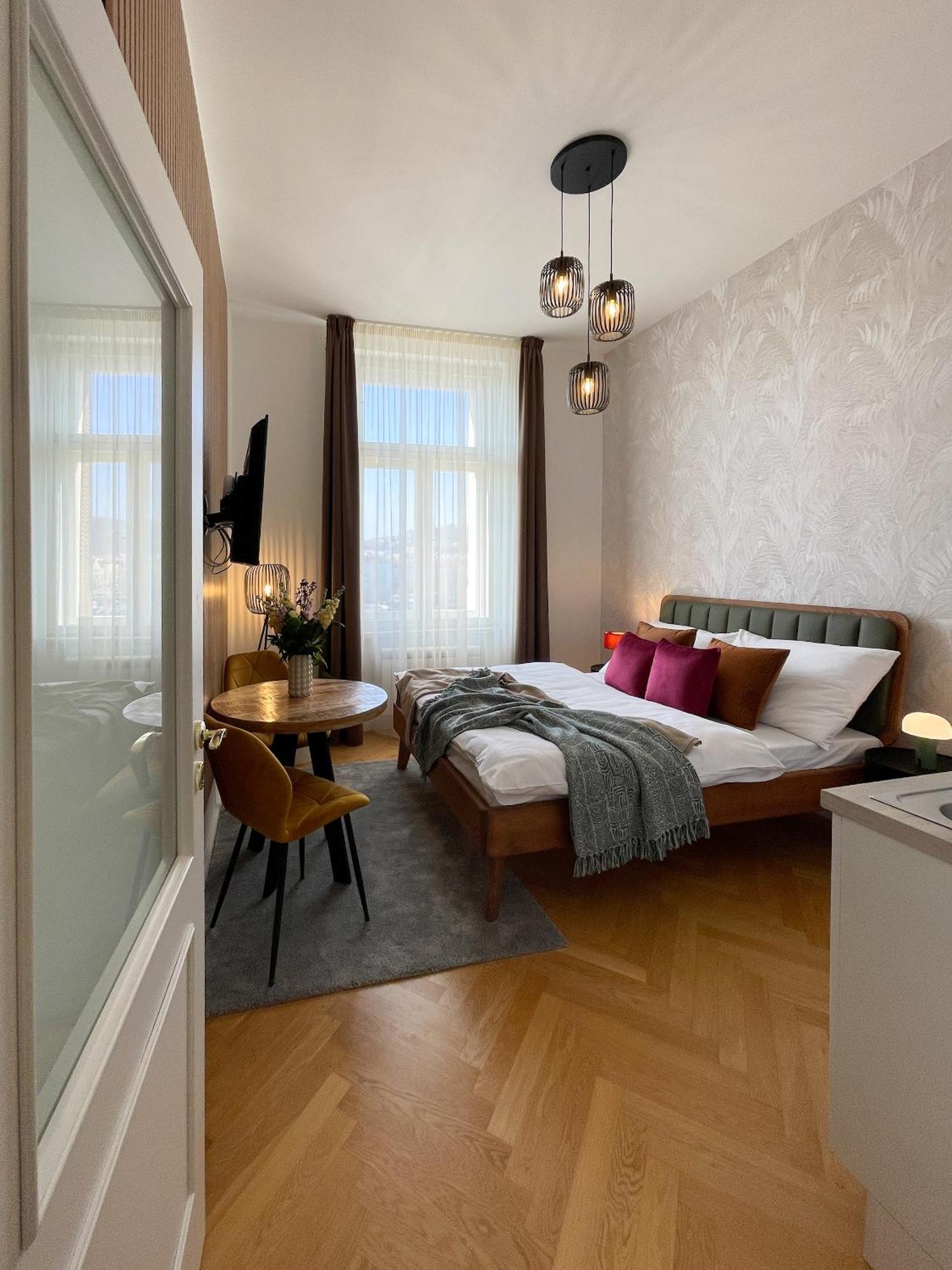 Rasinovo Nabrezi - Riverside Lejlighedshotel 4*
