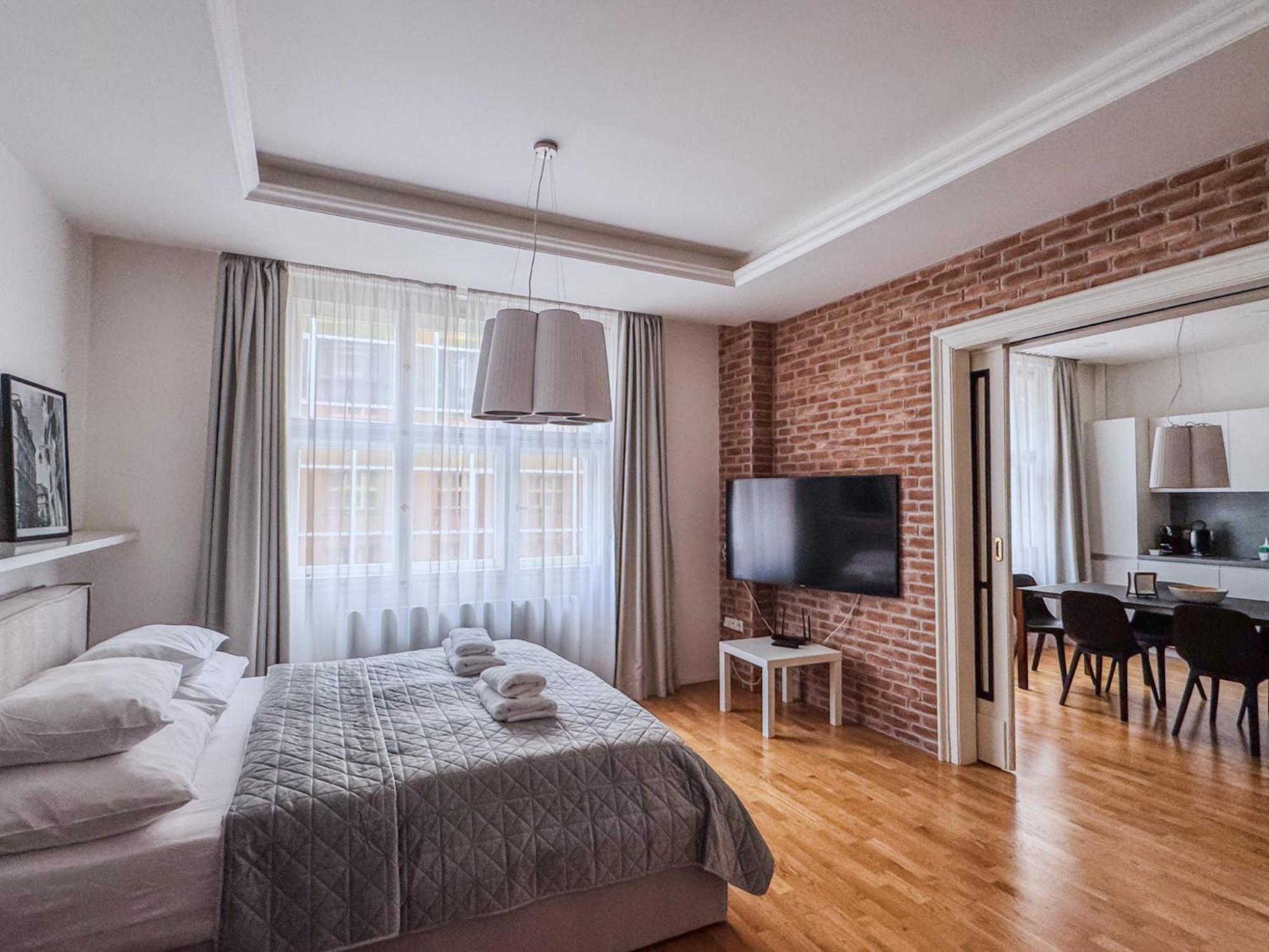 Unique Old Town At Palace Dlouha Apartment Prag