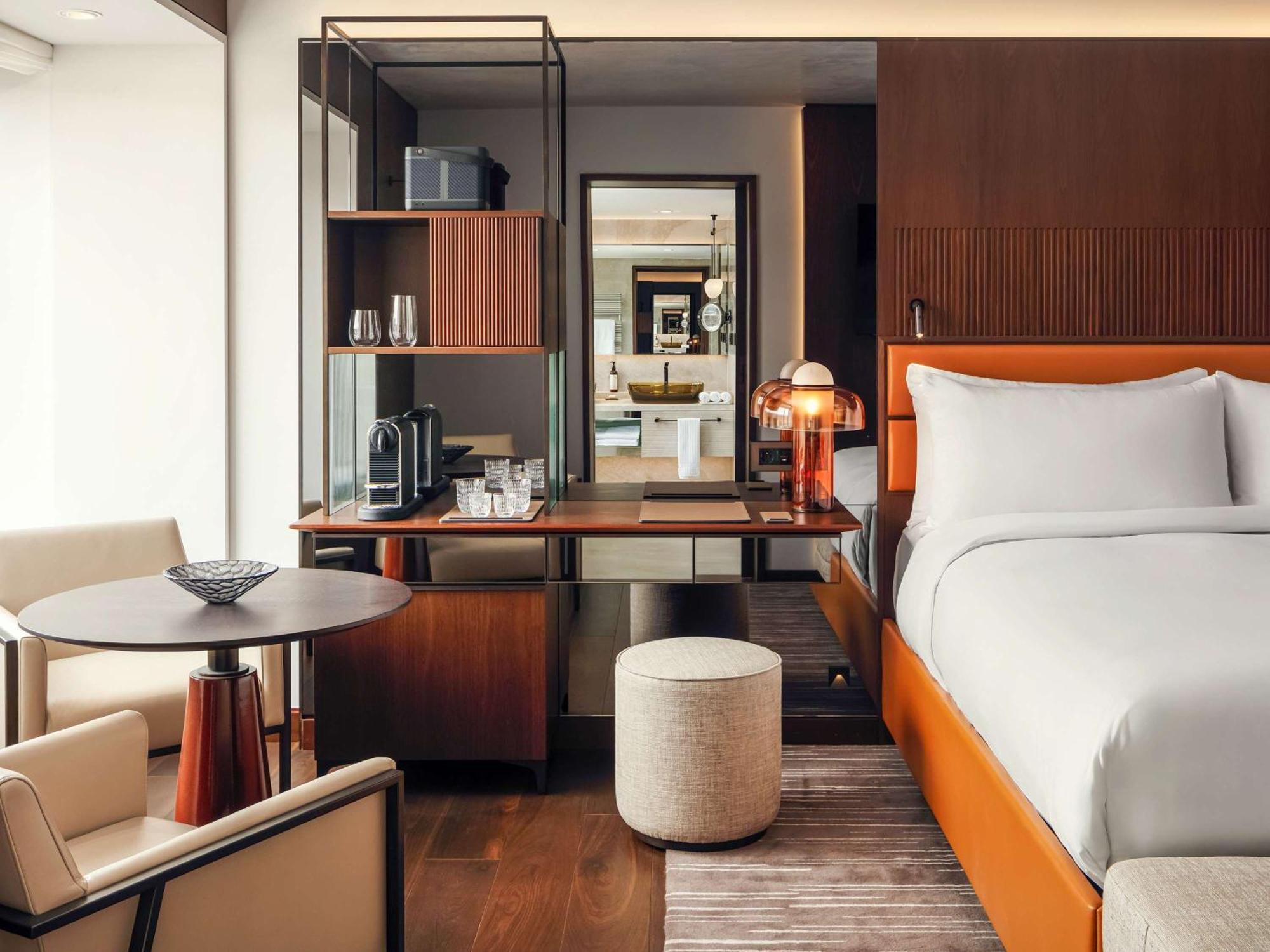 Fairmont Golden 5*