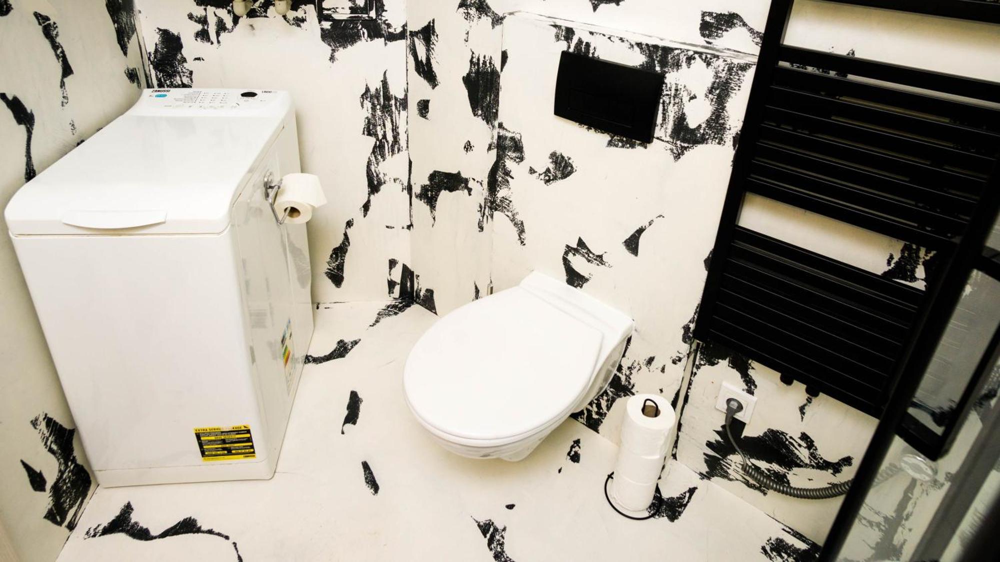 Black & White Apartment Prague By Wenceslas Square And Muzeum * Prag