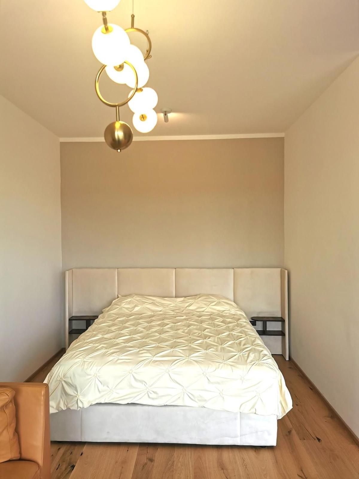 Free Private Parking, Location, Nuslesky Pivovar Sunset Balcony Home, Prag