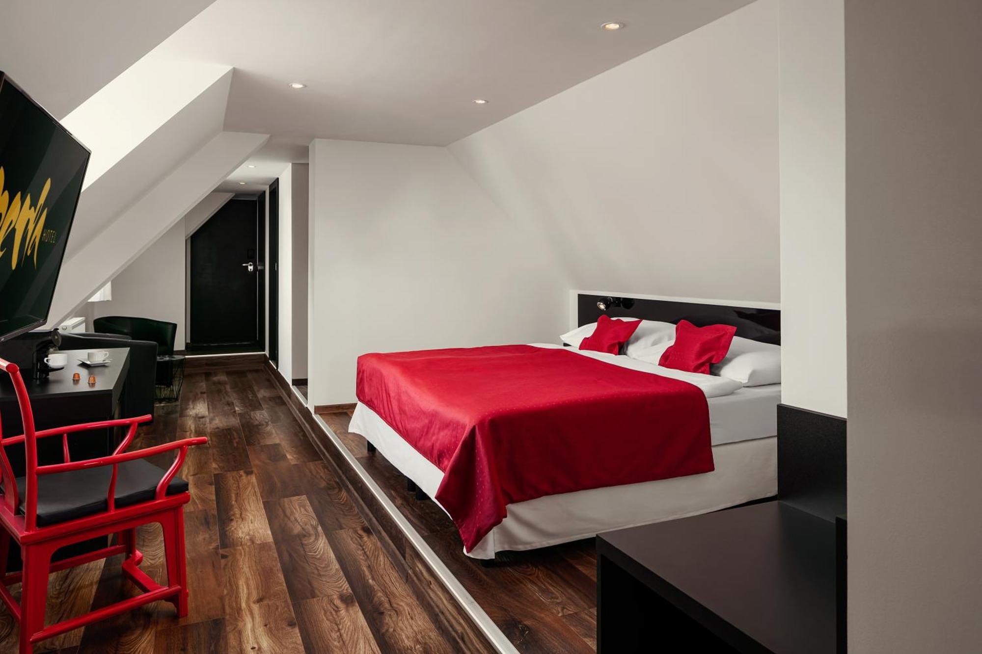 Hotell Perla 4*