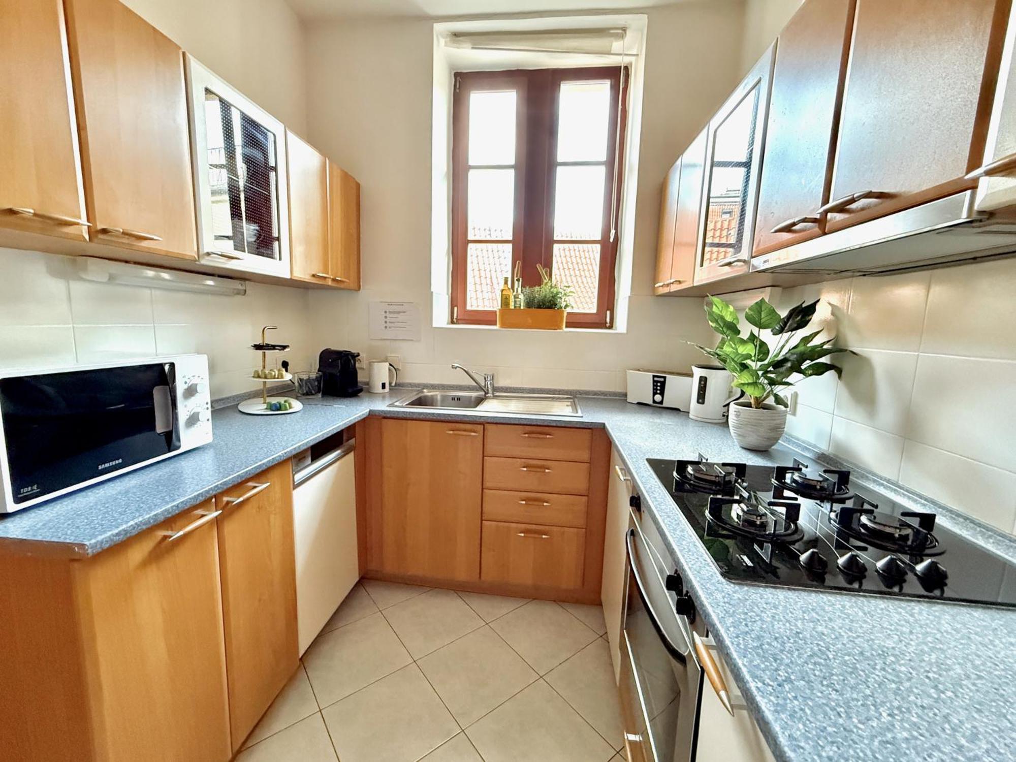 No1 Style & Design Xxl Centre Apartment *