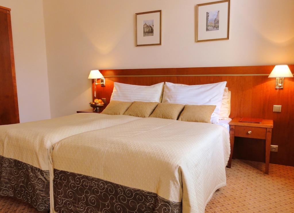 Raffaello Hotel 4*