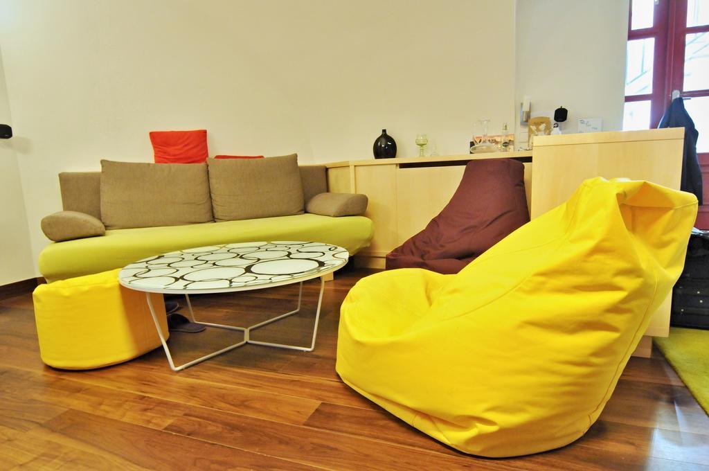 Apartment Trziste *