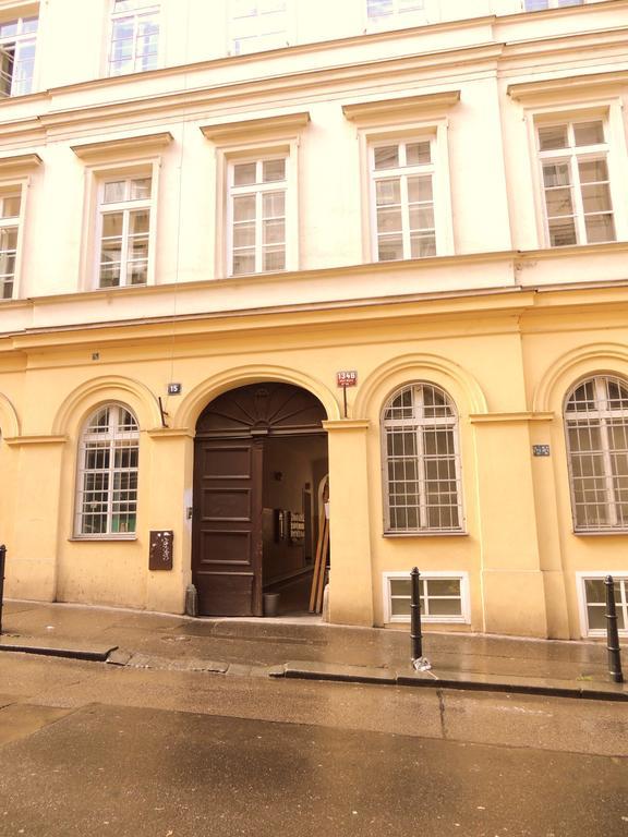 Apartment Near Wenceslas Square Apartment *