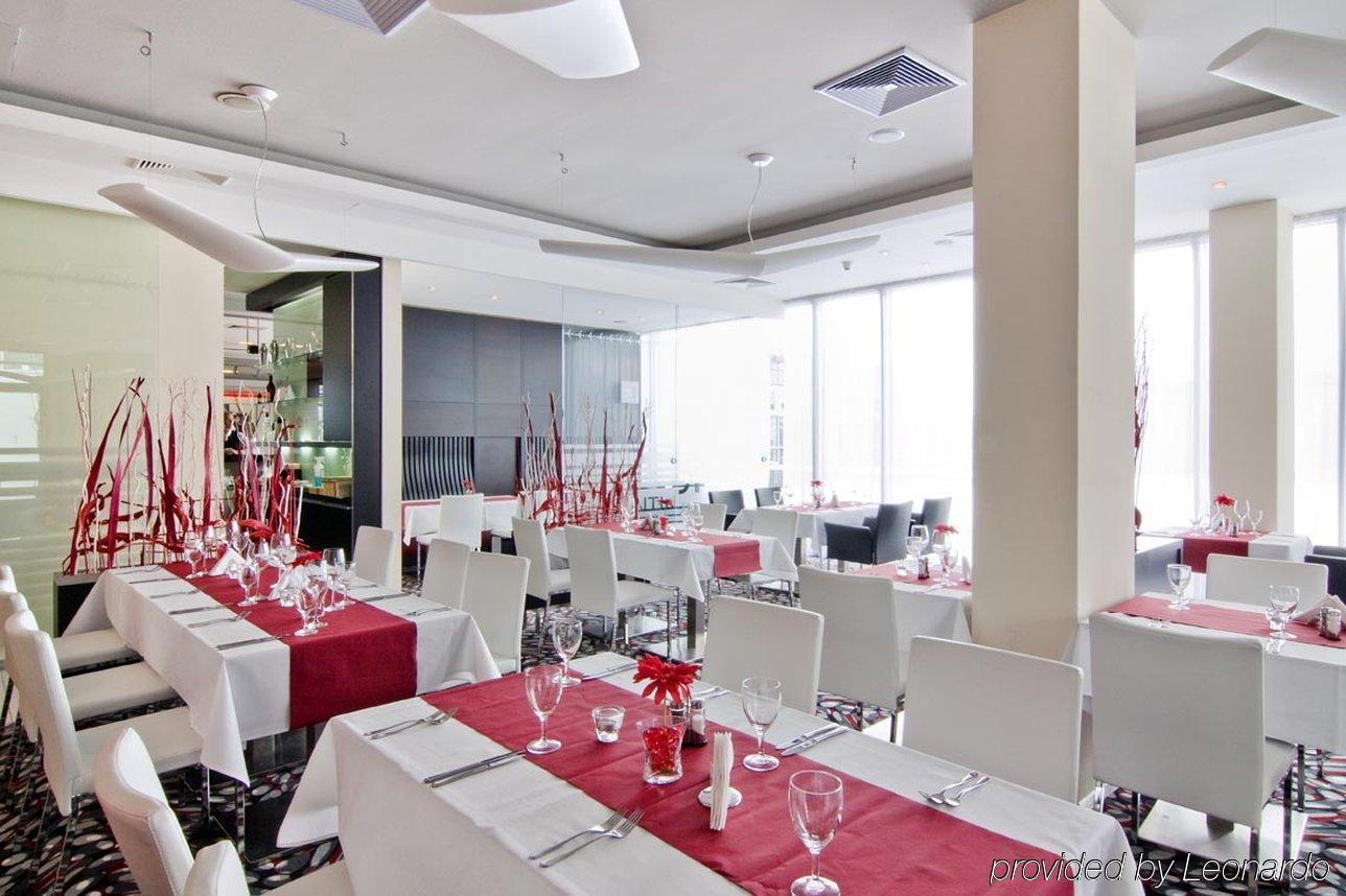 Holiday Airport By Ihg 4* Prag