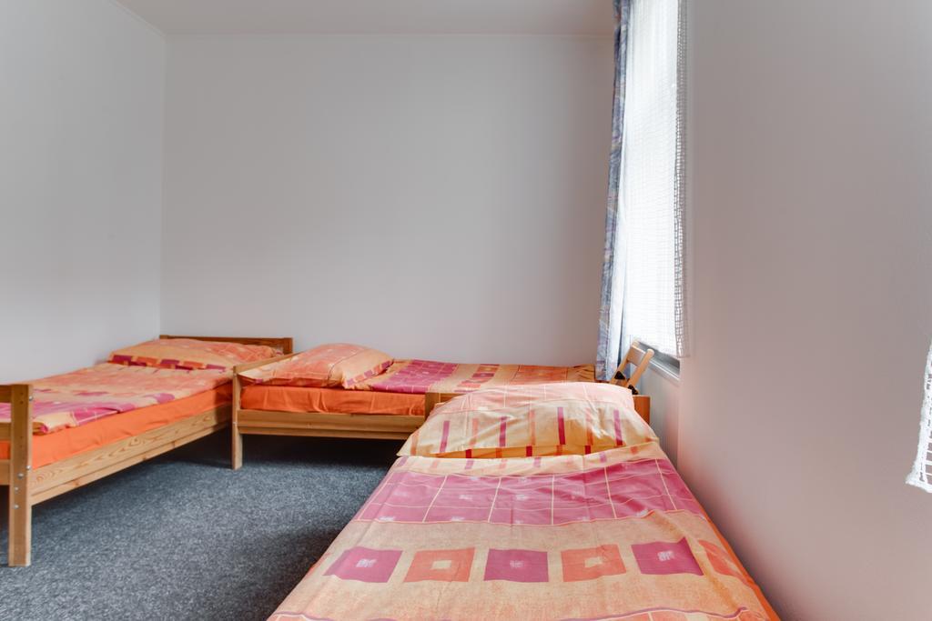 Hostel Holeckova *