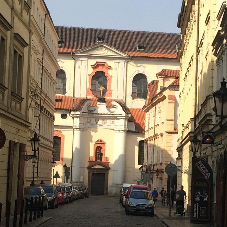 Benediktska Apartment Prag