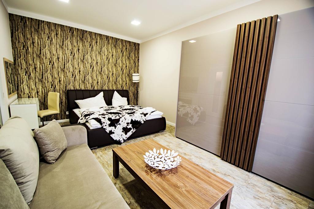 Apartment Ruterra By Golden Lady's 3bdr Loft Prague