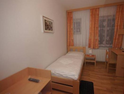 Garni Rambousek Hotell