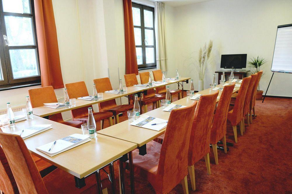 Na Zamecku 4* Prag