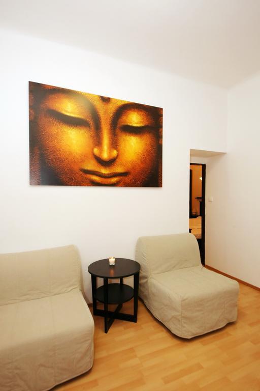 Lejlighed With 2 Bathrooms- 5 Minutes From Old Town - 102 M2 *
