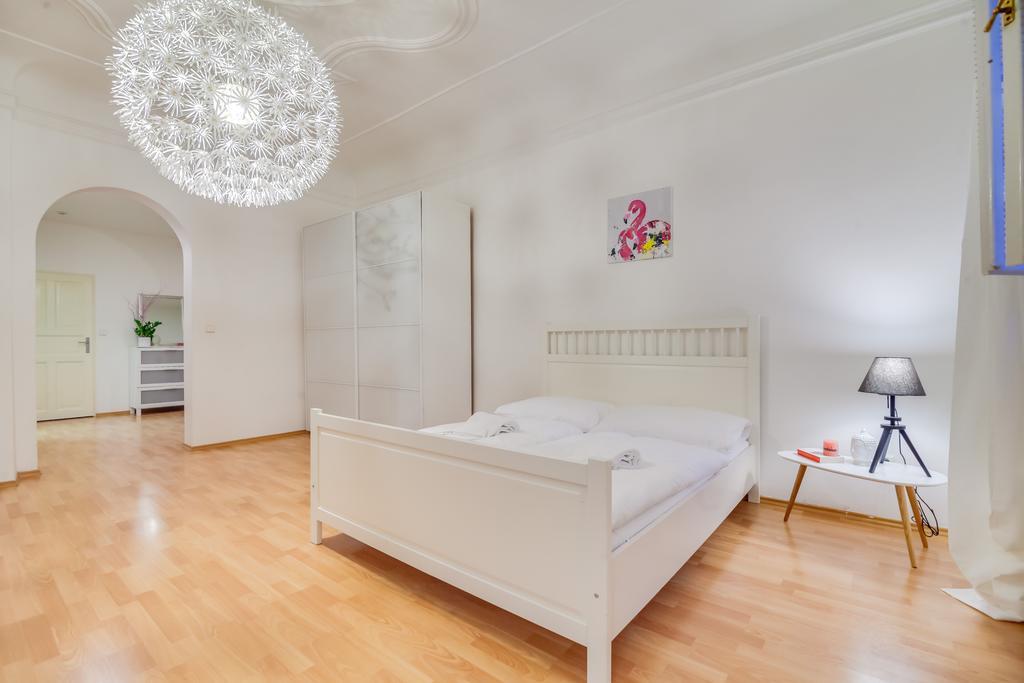 Apartmán White & Woody Quadrio Praha