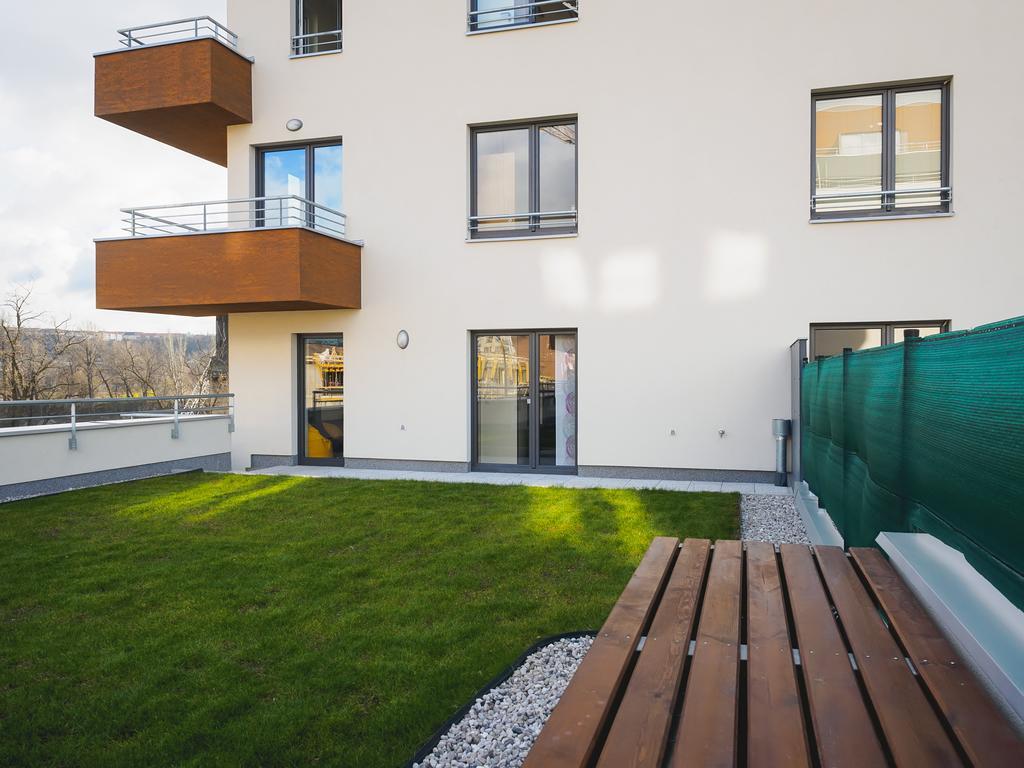 V Haji 1 Apartment Prag