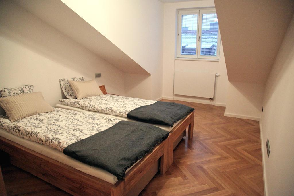 Smichov Praguestars Apartmán *