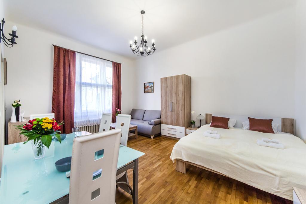 Apartment Josefov
