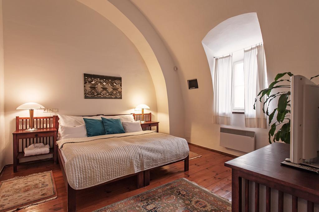 Hotel Domus Henrici 4*