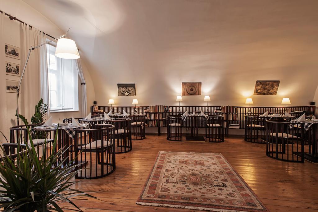 Domus Henrici 4* Prag
