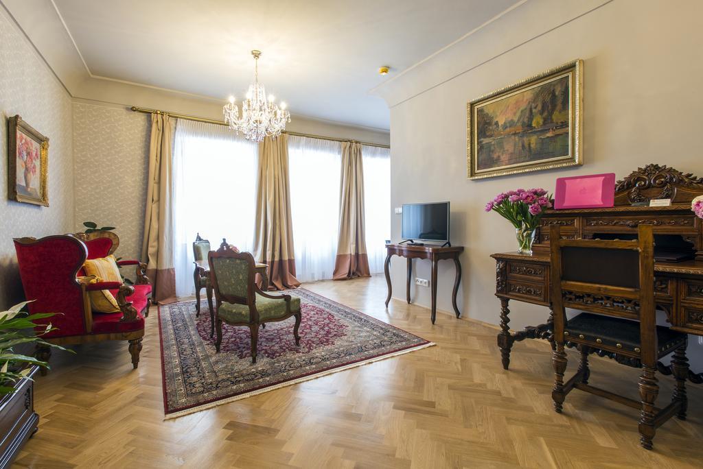 Boutique Constans 4* Prag