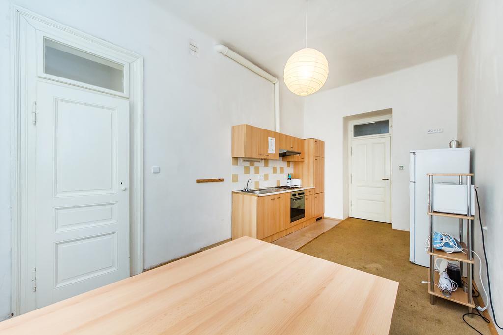 Party Flat In City Center Prag