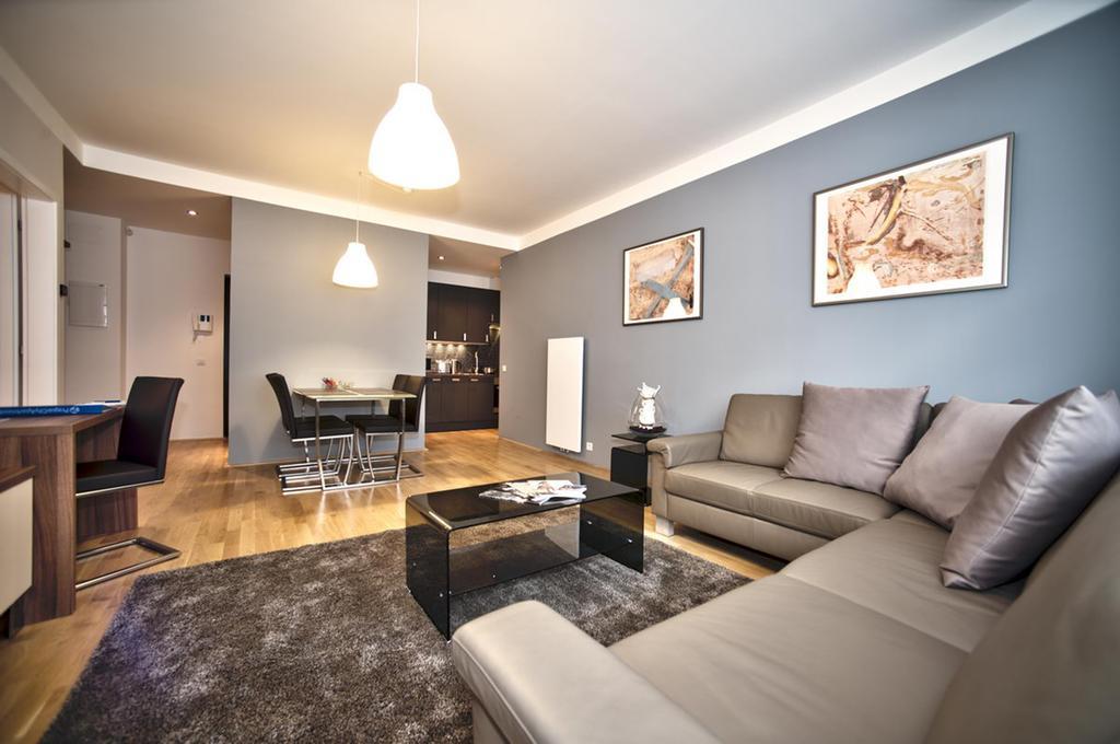 Apartment Art Krocinova Prag