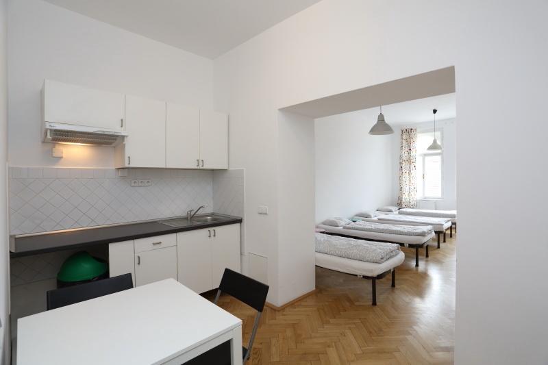 Jump In Hostel * Praha