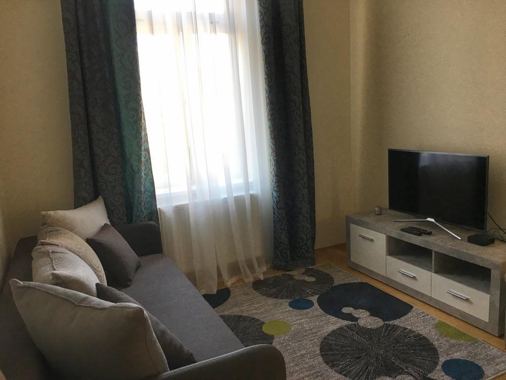 Ip Pavlova Apartment Prag