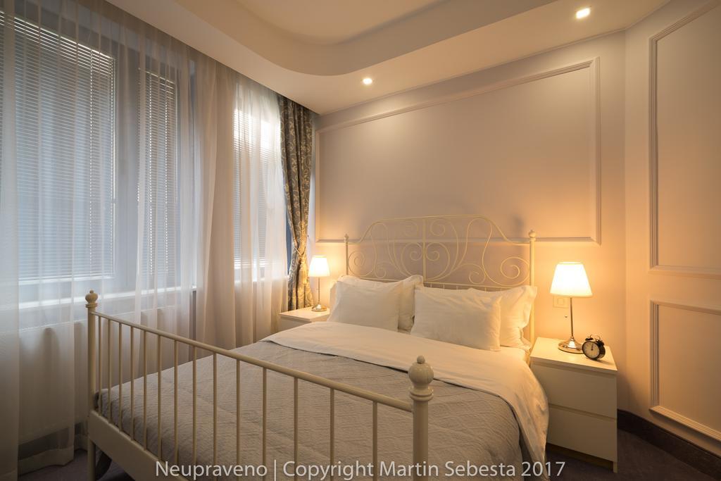 Aparthotel Almandine Prag