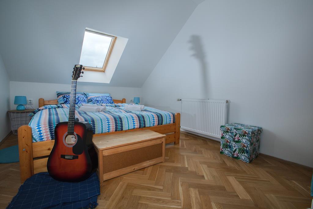 Jump In Hostel Hostel Praha
