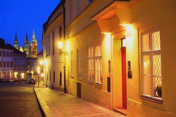Domus Henrici Hotel 4*