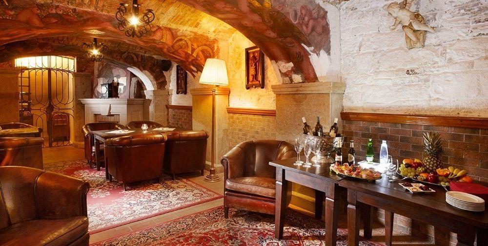 Hotel U Pava