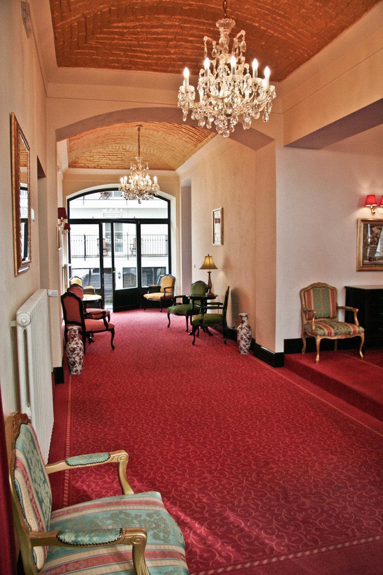 Angelis 4* Prag