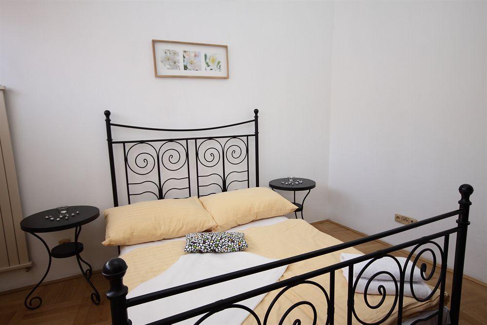 Apartment Leo Old Town Prague