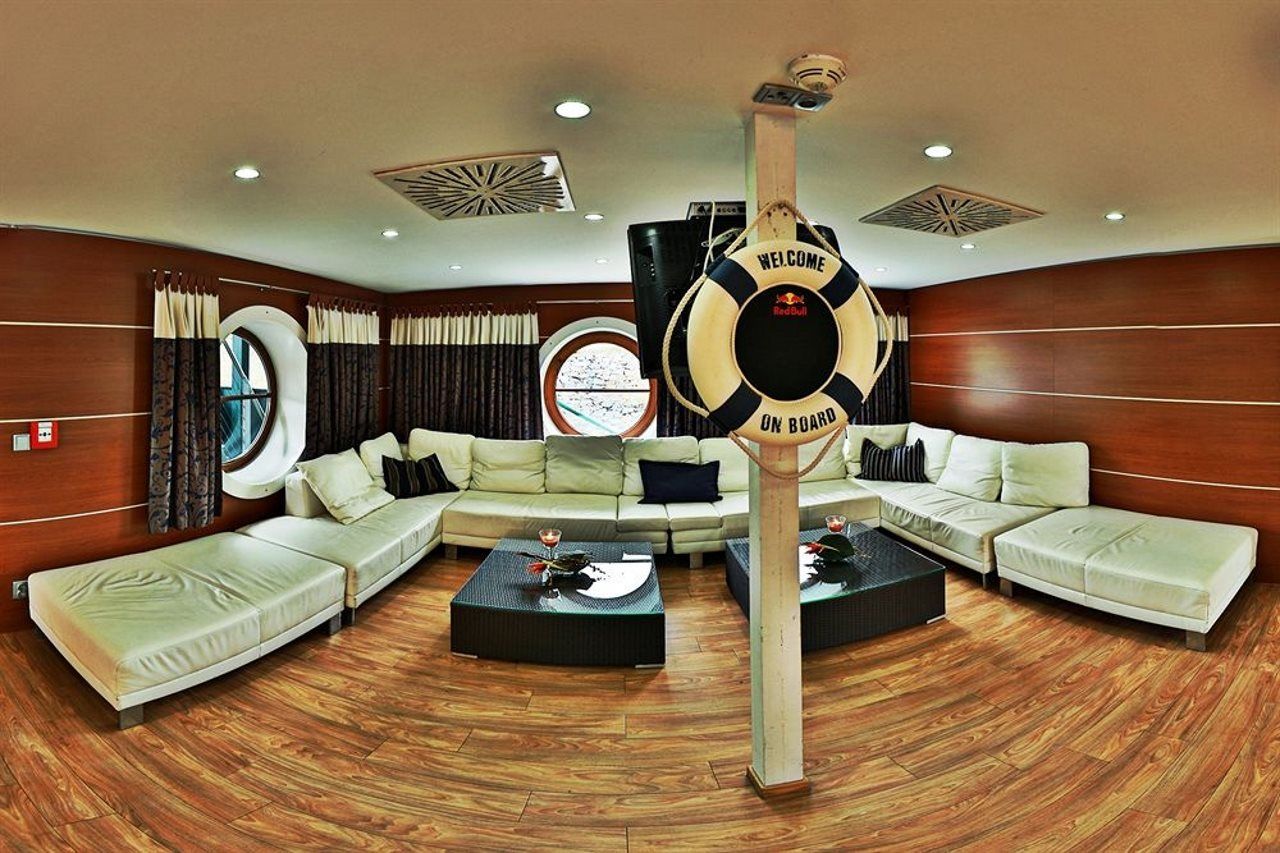 Rohan Boat Bådhotel Prag