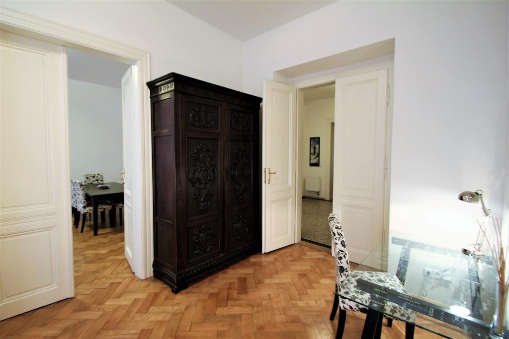 Apartmán Salvator - By Praha