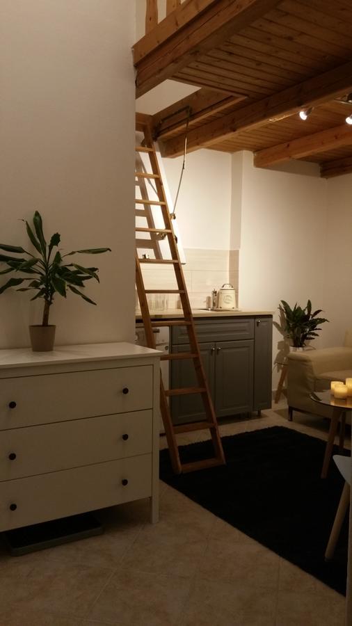 Cozy Private In The City Center *