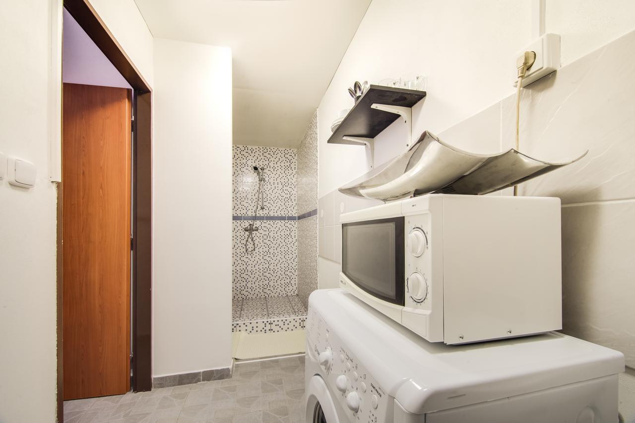 Apartment Zarra 3*