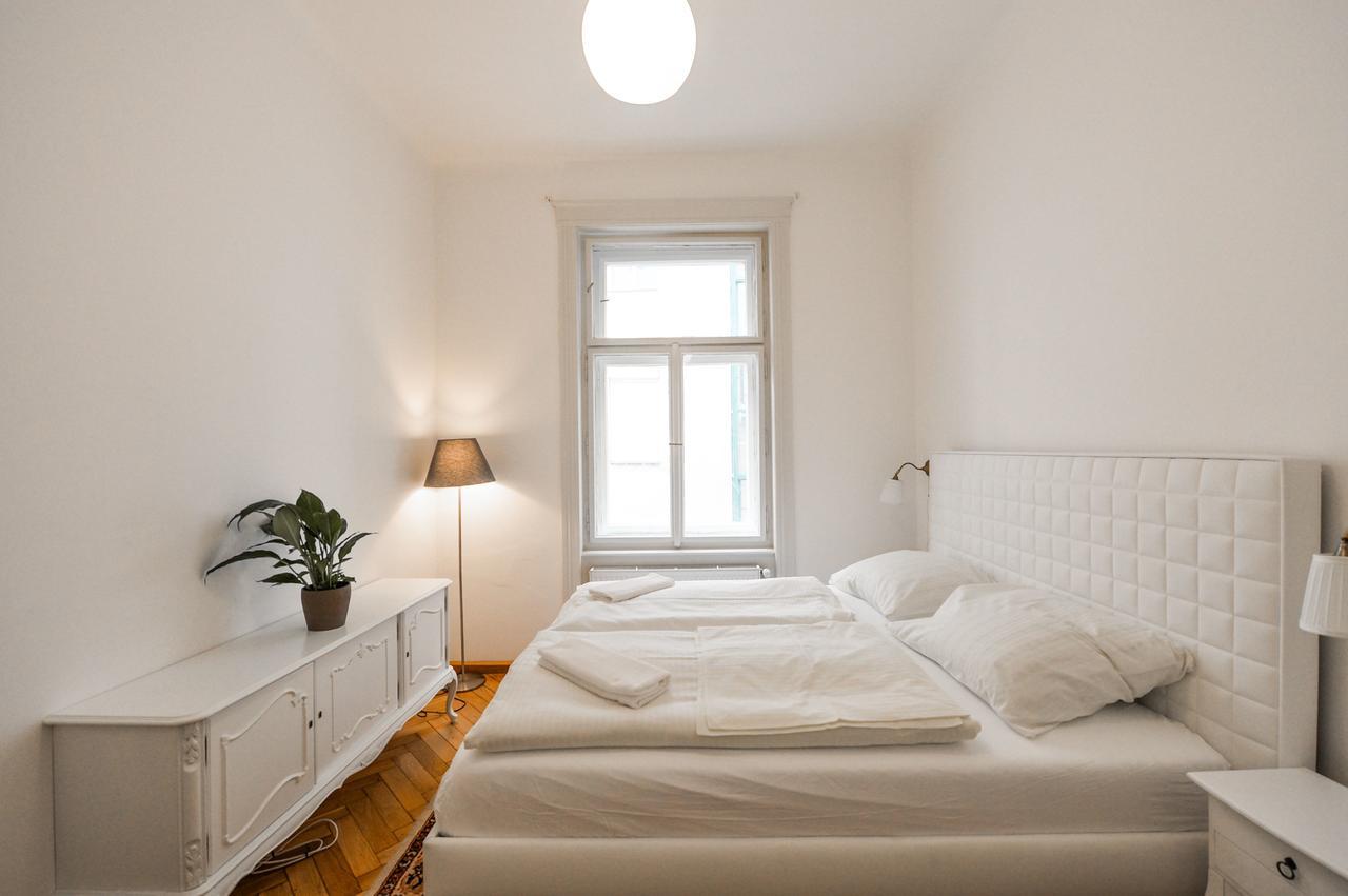 Apartment Old Town *