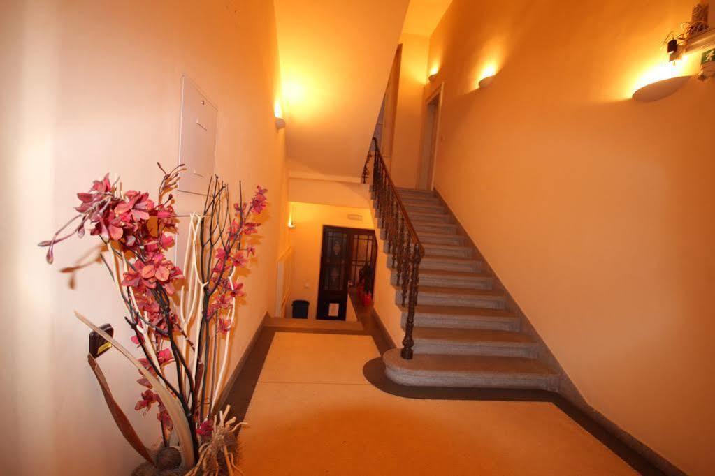 Halkrooms 4* Prag