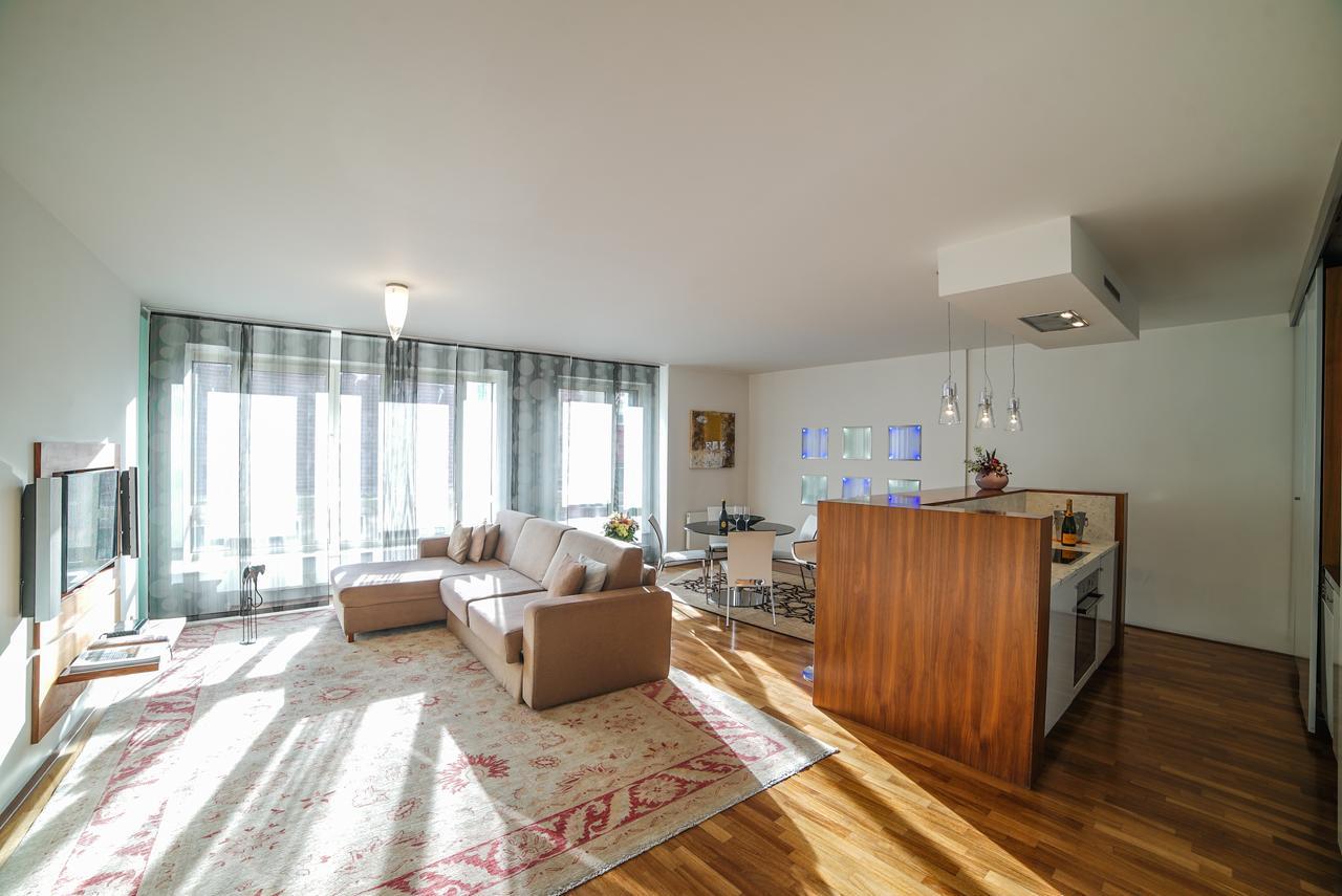 Myhouse 28. Rijna Prag