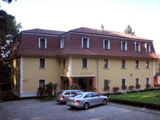Nosal Hotell