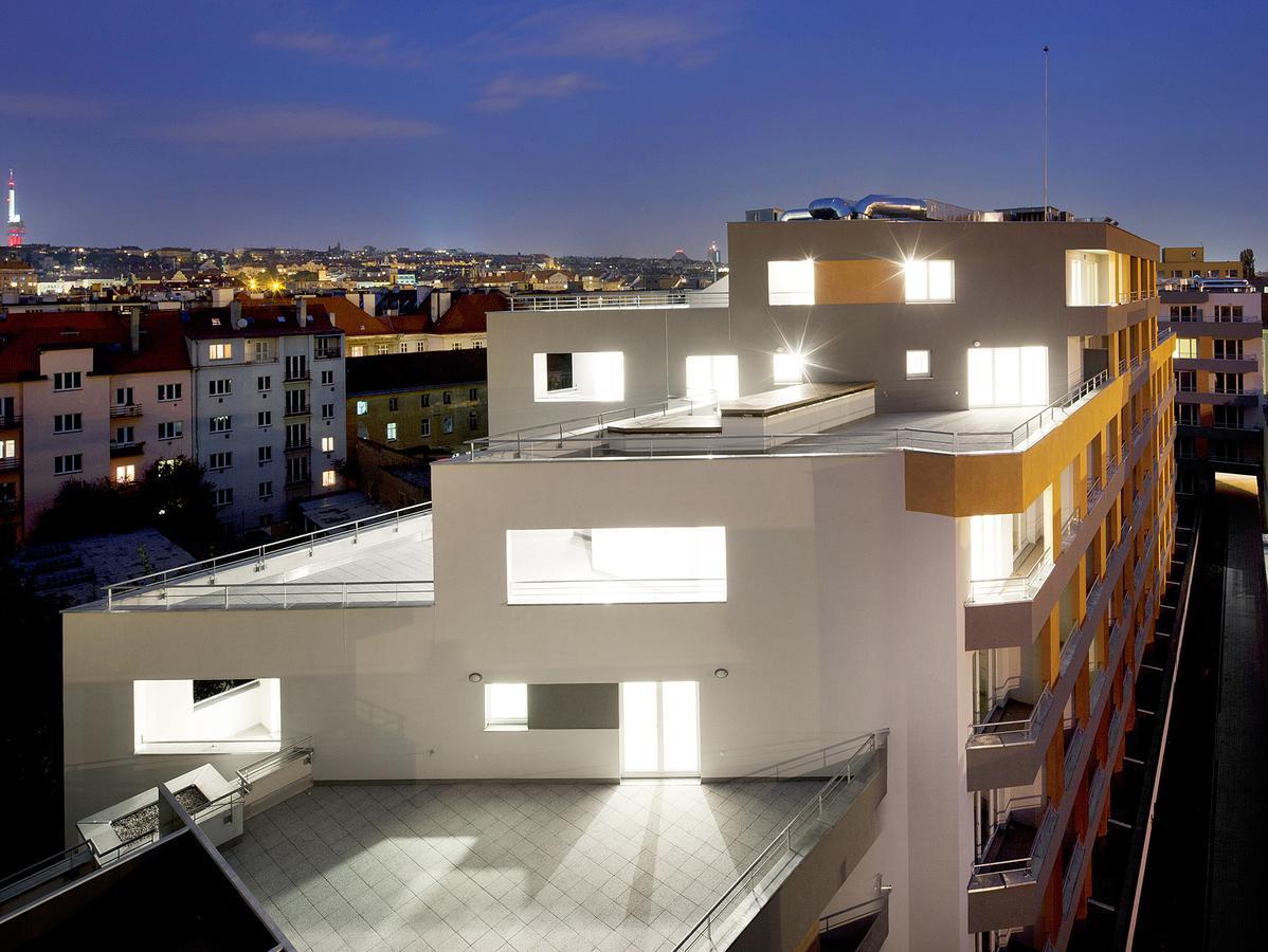 Blanc De Luxe Apartment