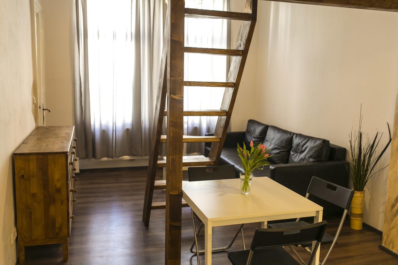 Apartment Freedom Rooms & Apartments