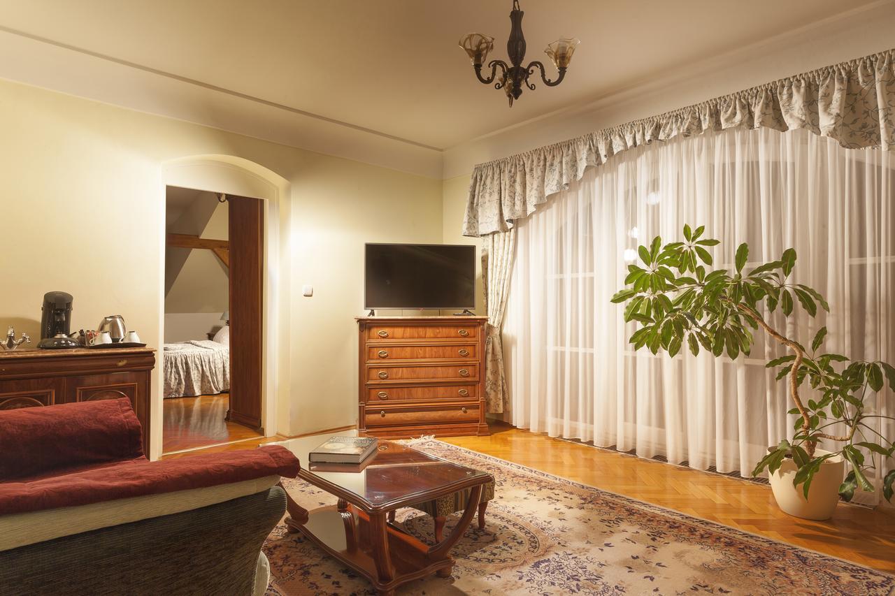 Boutique Constans