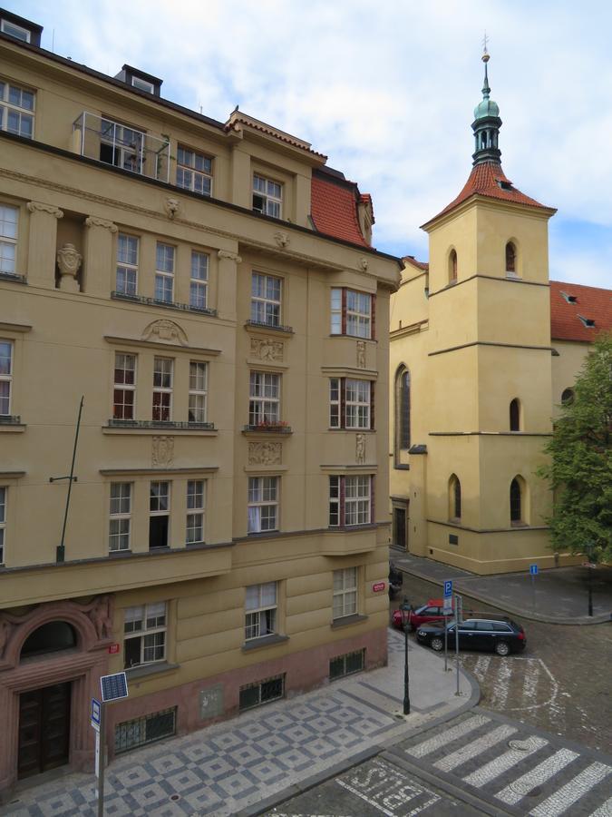 Ramova *